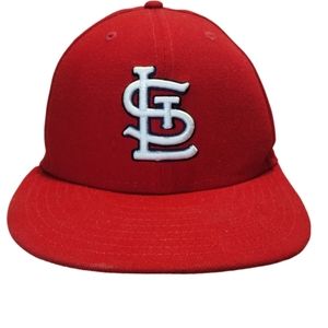 Saint Louis hat